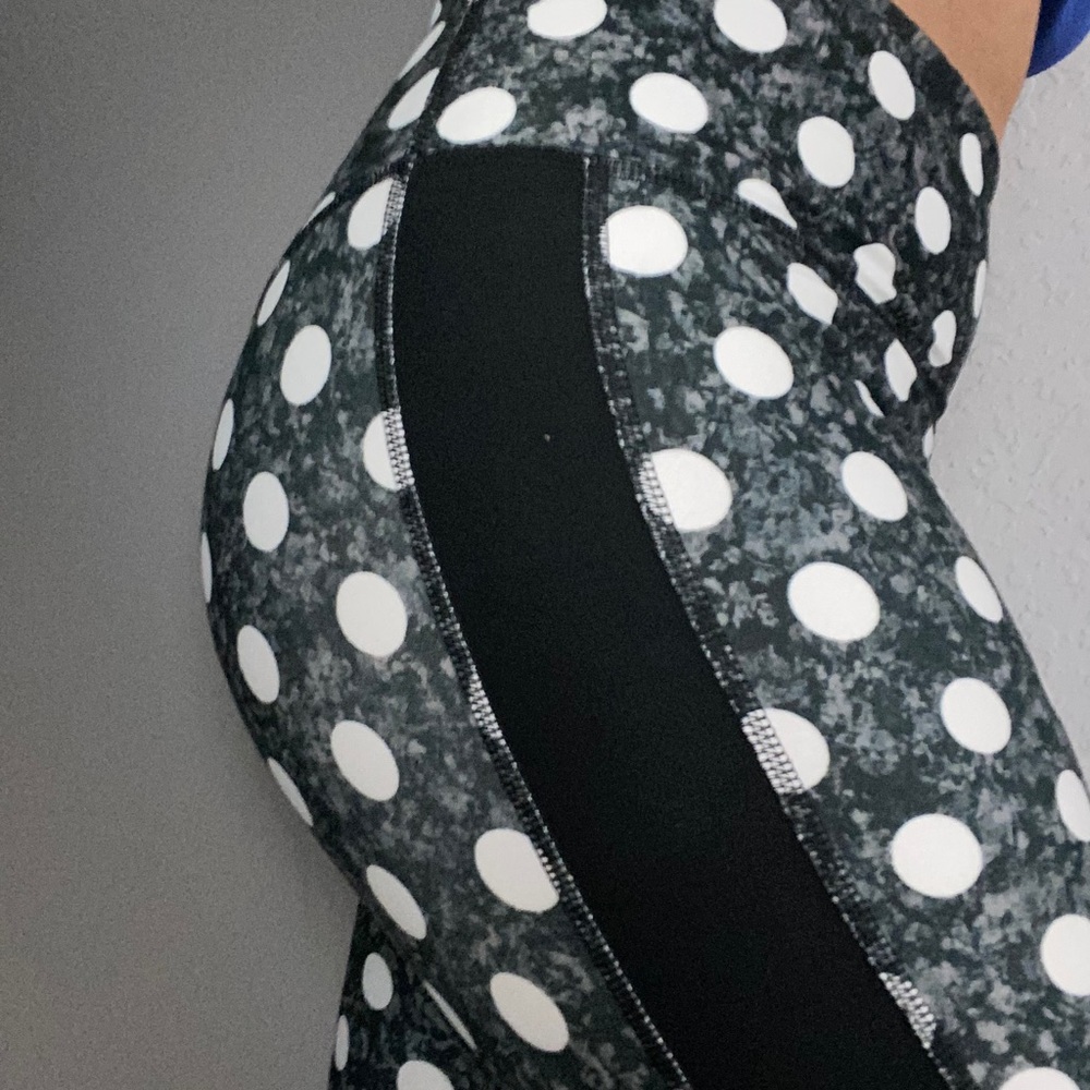 Nike polka dot gray leggings Capri